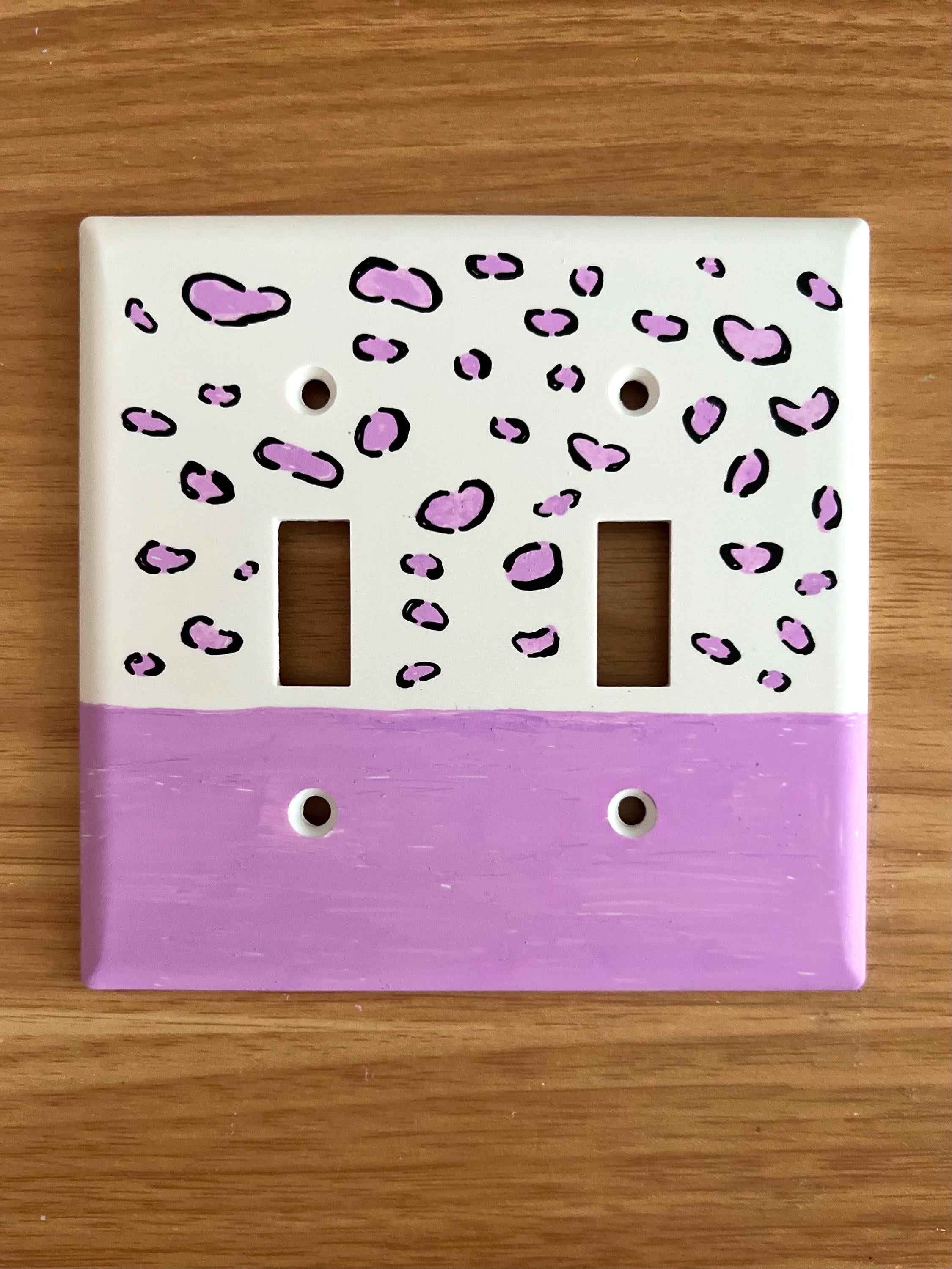 Hand-Painted Leopard Pattern Light Switch Plate, Purple Modern Pastel Cheetah Spots Outlet Wall Art