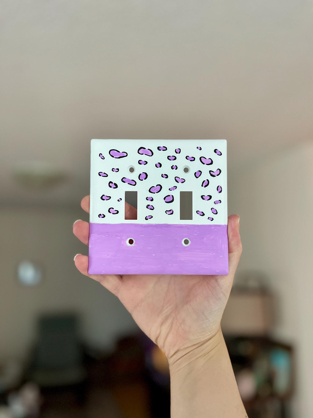Hand-Painted Leopard Pattern Light Switch Plate, Purple Modern Pastel Cheetah Spots Outlet Wall Art